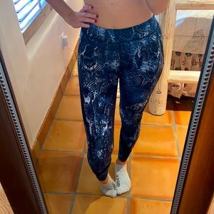 Blue snakeskin HPE leggings